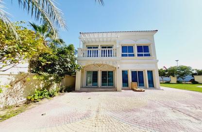 Villa - 2 Bedrooms - 4 Bathrooms for rent in District 4H - Jumeirah Village Triangle - Dubai