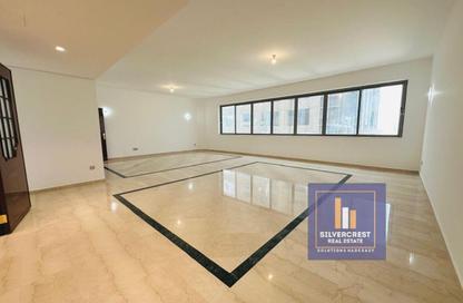 Apartment - 4 - 5 for rent in Khalifa Street - Abu Dhabi