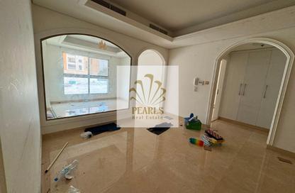 Apartment - 3 Bedrooms - 3 Bathrooms for rent in Al Mowaihat 3 - Al Mowaihat - Ajman
