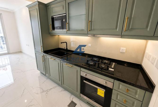 136071635 - Property Image 2