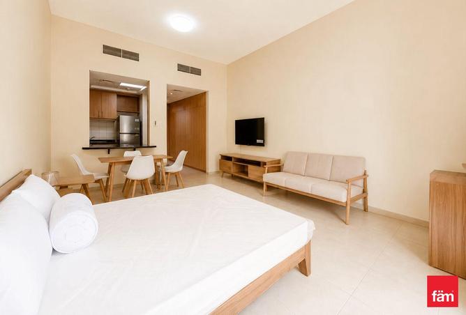 104672118 - Property Image 3