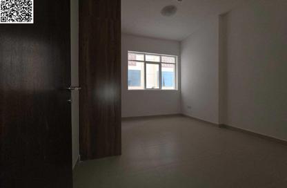 Apartment - 1 Bedroom - 2 Bathrooms for rent in Al Ameera Village - Ajman