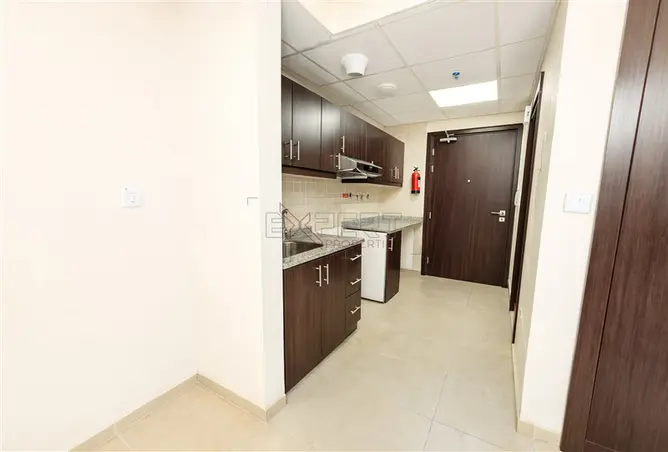 148635500 - Property Image 3