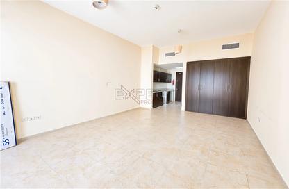 Apartment - Studio - 1 for rent in Silicon Gates 1 - Silicon Gates - Dubai Silicon Oasis - Dubai