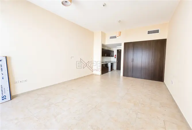 148635500 - Property Image 2