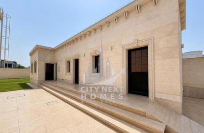Villa - 5 Bedrooms - 7+ Bathrooms for rent in Nad Al Sheba 4 - Nad Al Sheba - Dubai