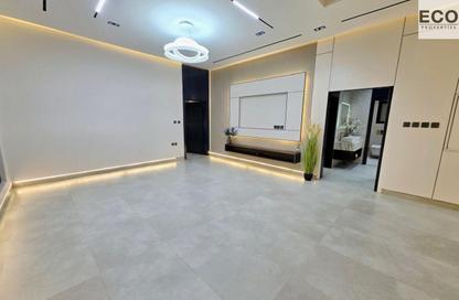 Villa - 5 - 7 for sale in Al Zaheya Gardens - Al Zahya - Ajman Villa - 5 - 7 for sale in Al Zaheya Gardens - Al Zahya - Ajman