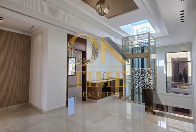 132037520 - Property Image 2