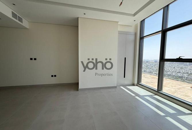 81123383 - Property Image 3