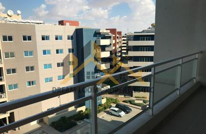 Apartment - 2 Bedrooms - 2 Bathrooms for rent in Tower 33 - Al Reef Downtown - Al Reef - Abu Dhabi Apartment - 2 Bedrooms - 2 Bathrooms for rent in Tower 33 - Al Reef Downtown - Al Reef - Abu Dhabi