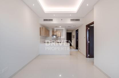 Apartment - 1 - 2 for rent in Hera Tower - Dubai Sports City - Dubai