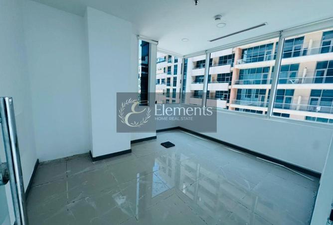 97389917 - Property Image 3