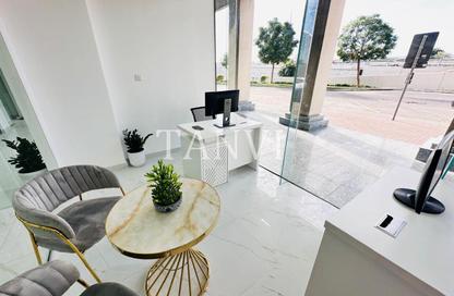 Office Space - Studio - 1 Bathroom for rent in Reem Residency - Al Karama - Dubai