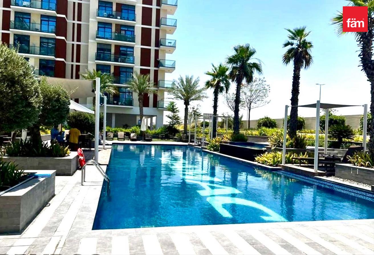 Spacious | Fully Furnished | Vacant photo 14