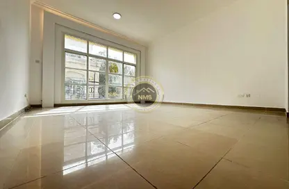 Apartment - 1 Bathroom for rent in Al Muroor Tower - Muroor Area - Abu Dhabi