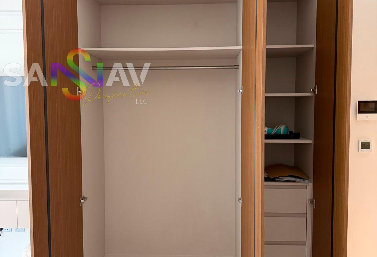 Spacious Studio | Fully Furnished | 12 Cheques photo 8
