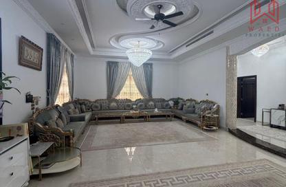 Villa - 5 Bedrooms - 6 Bathrooms for rent in Al Suyoh - Sharjah
