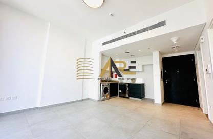 Apartment - 1 Bedroom - 2 Bathrooms for rent in East Village - Aljada - Sharjah
