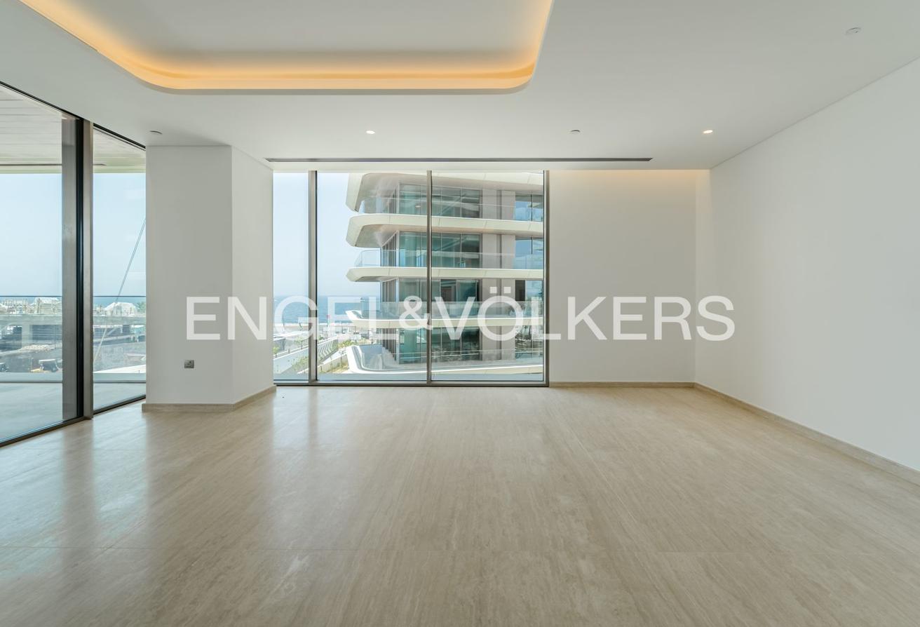 Luxury Penthouse | Furnished | Sea Views photo 7