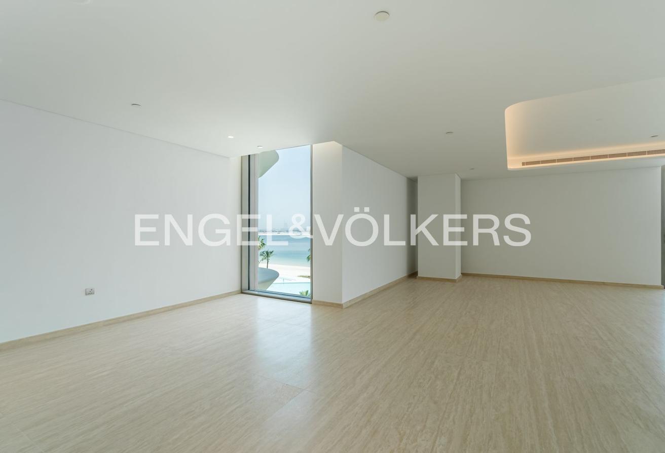 Luxury Penthouse | Furnished | Sea Views photo 6