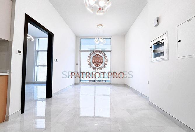 76980547 - Property Image 3