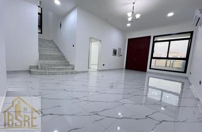 Villa - 4 - 5 for rent in Madinat Al Riyad - Abu Dhabi