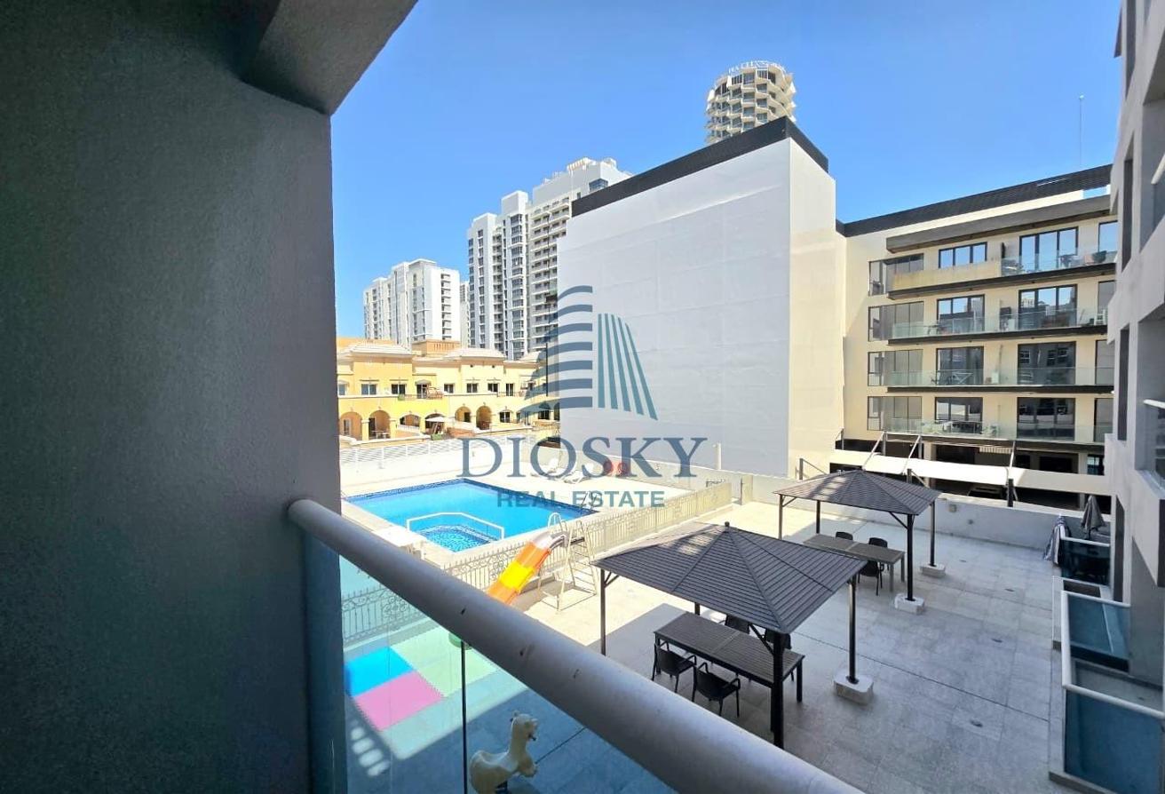 Fully Furnished | Spacious | Pool View photo 9