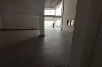 متجر - استوديو للايجار في فلل الروضة 2 - 2  الروضة - الروضة - عجمان