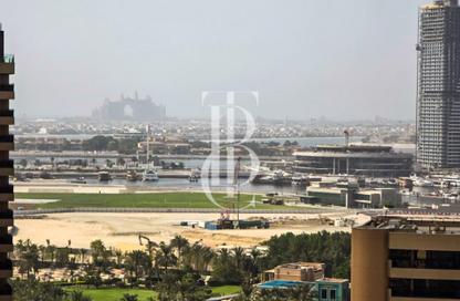 شقة - 3 غرف نوم - 4 حمامات للايجار في مرجان 5 - مرجان - جميرا بيتش ريزيدنس - دبي