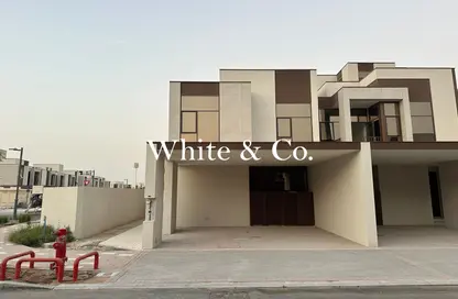 Townhouse - 4 Bedrooms - 4 Bathrooms for sale in Mudon Al Ranim 8 - Mudon - Dubai