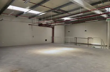 Warehouse - Studio - 2 Bathrooms for rent in Al Qusais Industrial Area 2 - Al Qusais Industrial Area - Al Qusais - Dubai