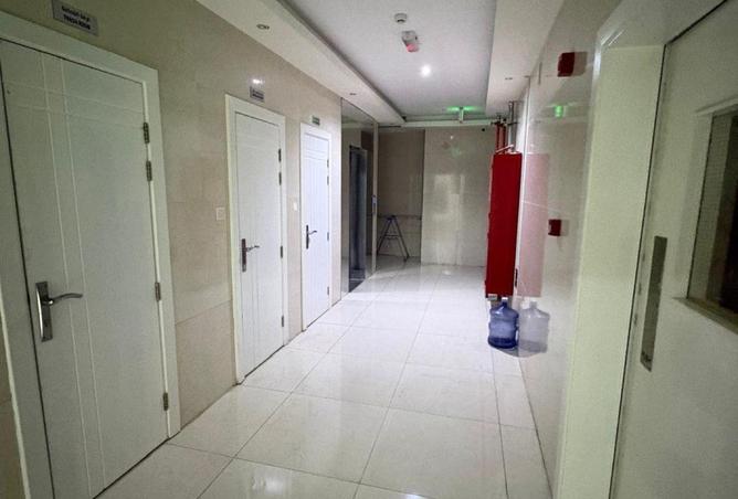 77366567 - Property Image 3