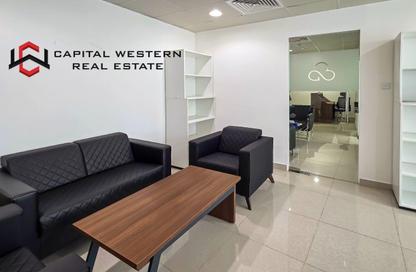 Office Space - 3 Bedrooms for sale in Oxford Tower - Business Bay - Dubai