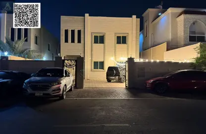 فيلا - 5 غرف نوم - 7 حمامات للبيع في 2 المويهات - المويهات - عجمان