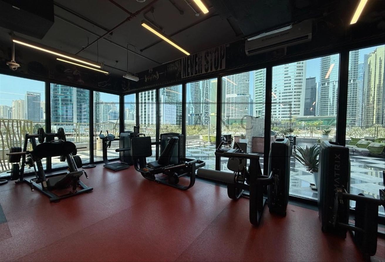 Furnished | High Floor | Lake View | Vacant photo 15