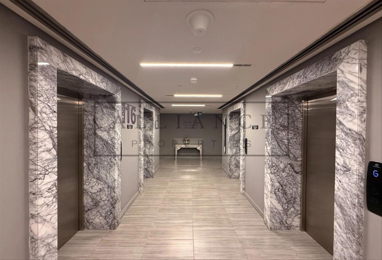 Furnished | High Floor | Lake View | Vacant photo 12