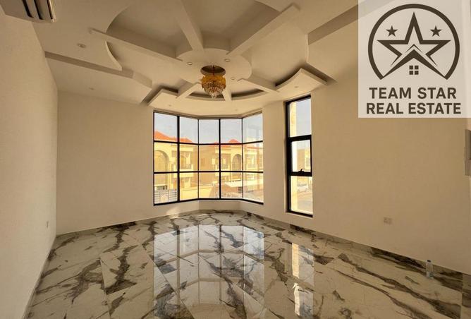 121119382 - Property Image 3