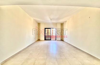 Apartment - 3 Bedrooms - 3 Bathrooms for rent in Silicon Gates 1 - Silicon Gates - Dubai Silicon Oasis - Dubai