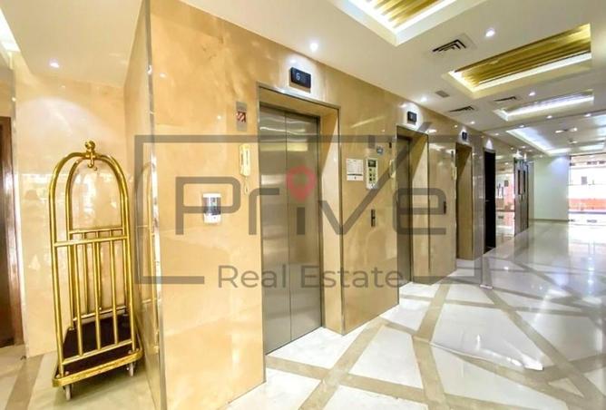 73858853 - Property Image 3