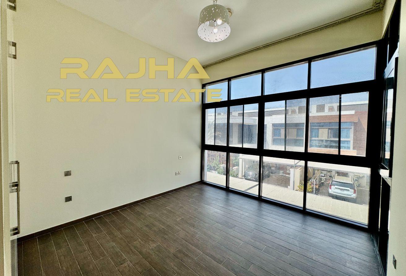 Elegant 4BR Villa with Pool - Green Space | Ready photo 16