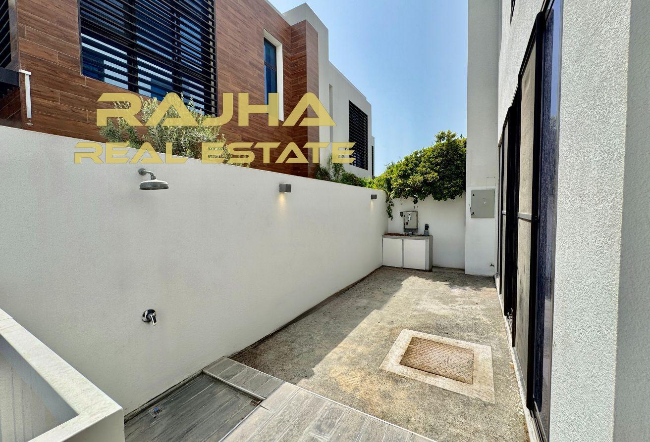 Elegant 4BR Villa with Pool - Green Space | Ready photo 12
