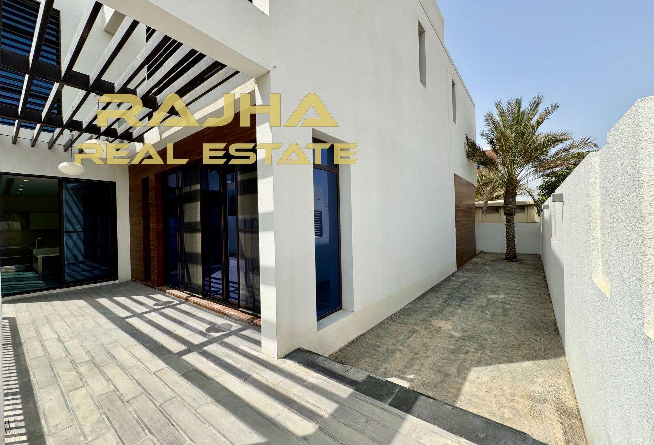 Elegant 4BR Villa with Pool - Green Space | Ready photo 5