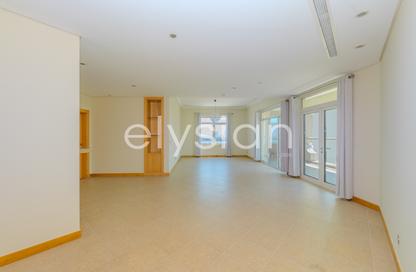 Apartment - 5 Bedrooms - 4 Bathrooms for rent in Al Das - Shoreline Apartments - Palm Jumeirah - Dubai
