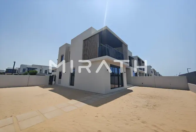 114173139 - Property Image 2