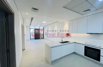 Apartment - 3 Bedrooms - 4 Bathrooms for rent in M2M Building - Meydan Avenue - Meydan - Dubai