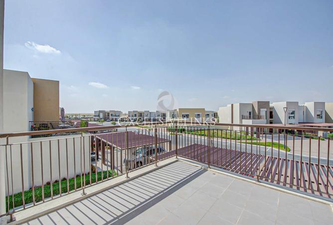 98249408 - صورة العقار 2