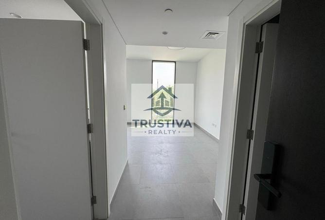 82351789 - Property Image 3