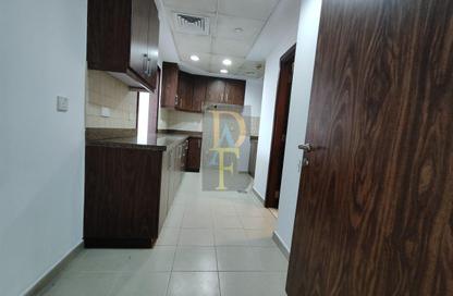 Apartment - 3 Bedrooms - 5 Bathrooms for sale in Executive Tower E - Executive Towers - Business Bay - Dubai