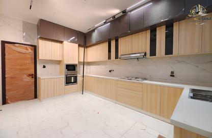 Villa - 4 Bedrooms - 6 Bathrooms for rent in Al Amira Village - Al Yasmeen - Ajman