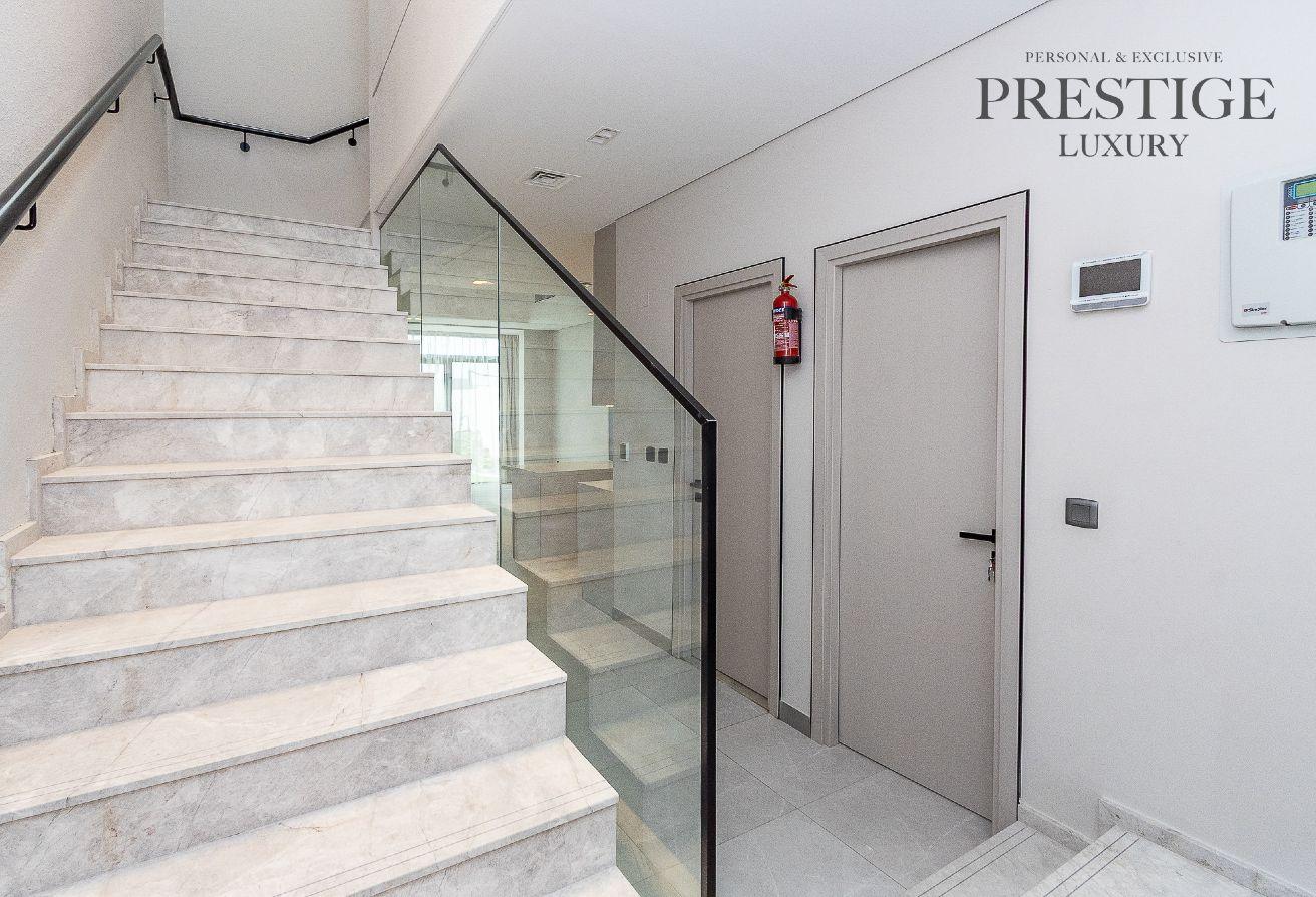 2BR+Maids Townhouse | Vacant 01 Nov | Single Row photo 13